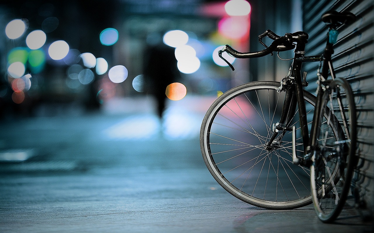 Rowery: ewolucja koła i jak ułatwiamy jazdę na rowerze